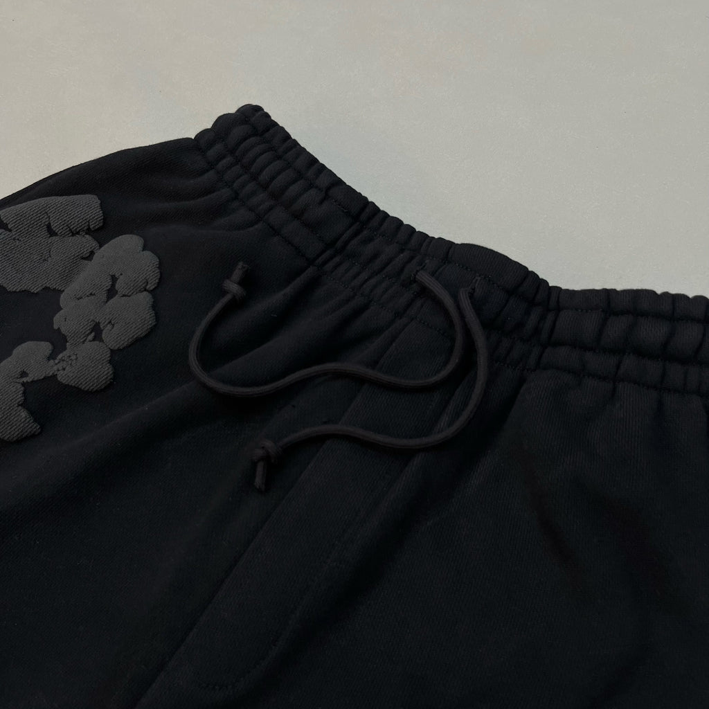 Denim Tears Mono Wreath Sweatshorts 'Black'